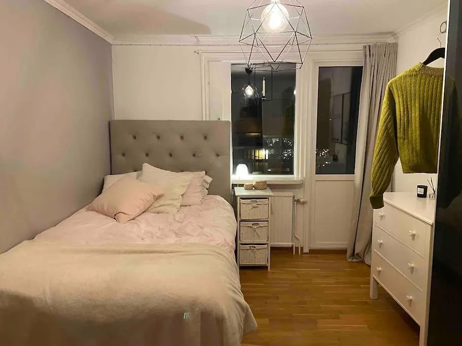Hébergement de vacances Villa Trevligt Radhus Med Naerhet Till Goeteborg Och Hav Suède