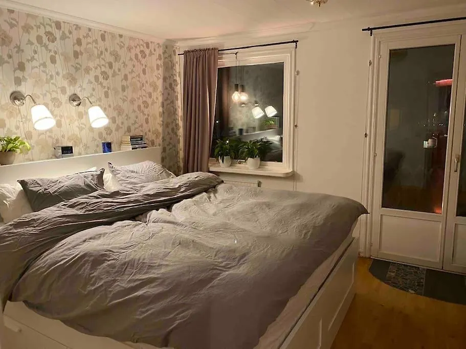 Villa Trevligt Radhus Med Naerhet Till Goeteborg Och Hav Göteborg